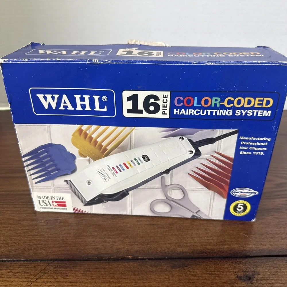 Wahl Color Code‎ 16-Piece Haircut Kit White/Black Clippers Model 79400 USA